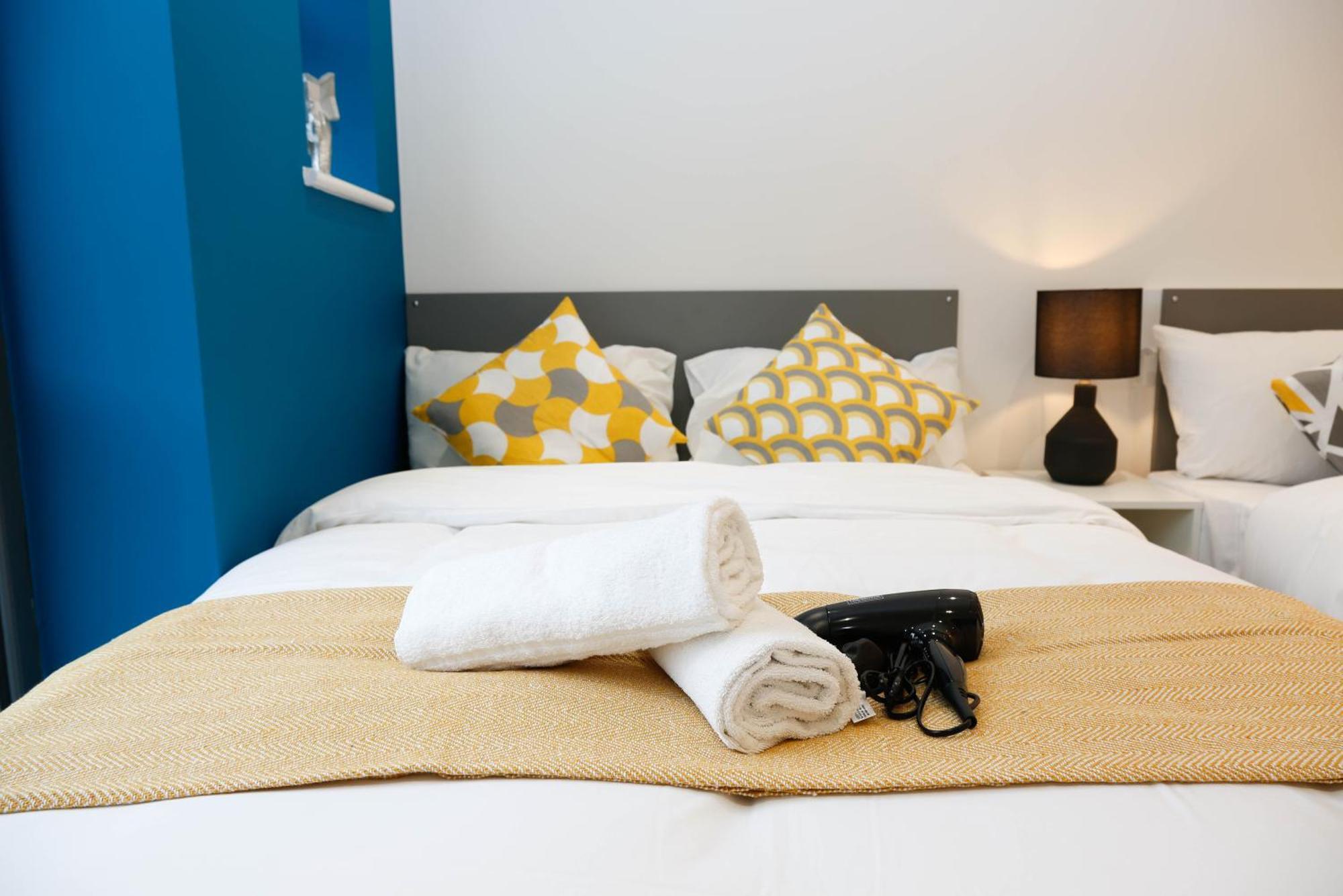 New Luxury Rooms In The Heart Of London Next To Shops, Cafes, Bars & Metro With Shared Bathrooms Ngoại thất bức ảnh