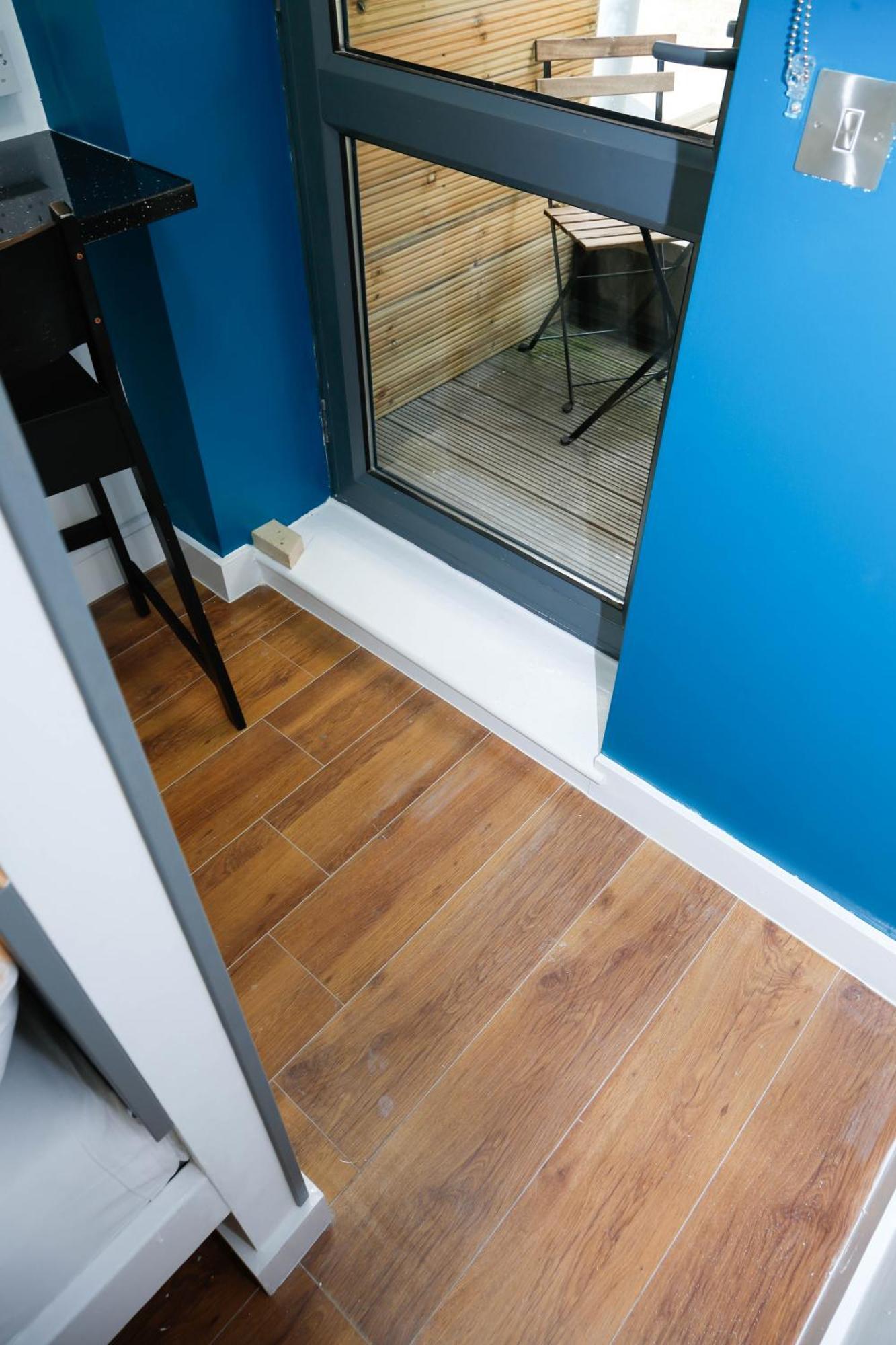 New Luxury Rooms In The Heart Of London Next To Shops, Cafes, Bars & Metro With Shared Bathrooms Ngoại thất bức ảnh